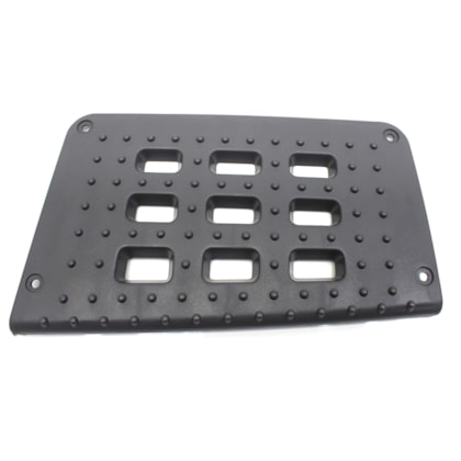 AUTOPLAST | AP582 | TAPETE/PISANTE ESTRIBO INFERIOR LD VW CONSTELLATION 13180E/15180E/17250E/24250E | VW CONSTELLATION COMPACTOR/ROBUST (9 FUROS)