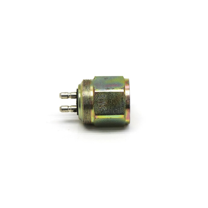 BLAUSTER | A0025450914 | INTERRUPTOR LUZ FREIO AR MB 1632/1634 (12X1,5MM INT) (27X1,0MM EXT) 5,50 BAR-6a9a2051-b108-437a-a560-30f7e1f76ea8