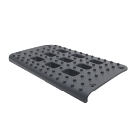 CARDOSO | 2T28216814M2 | TAPETE INFERIOR ESTRIBO TRIPLO LE VW CONSTELLATION (9 FUROS) (CINZA)