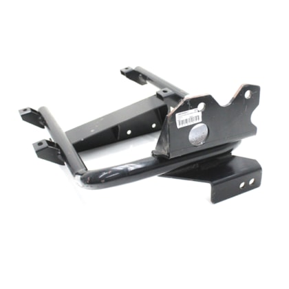 FADO | F6716 | SUPORTE/VARAO PARALAMA TRASEIRO PLASTICO CABINE LD FORD CARGO NOVO PANDA (2011...)