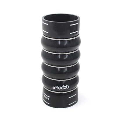 FLEXFAB | A3845289282 | MANGUEIRA INTERCOOLER 80X85X215MM MB 1618/1620/1621 MOTOR OM366LA PRETA 5 ANEIS (LADO FRIO) (SEM ABRACADEIRA)