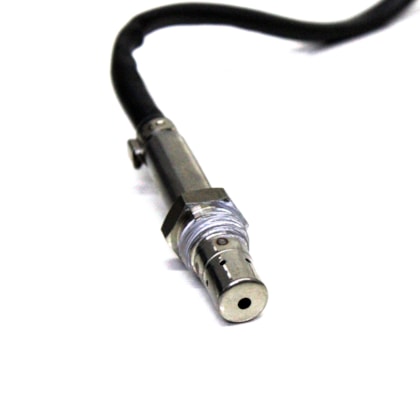 HELLA | HL6PN358186821 | SENSOR NOX 24V GASES OXIDO NITROGENIO IVECO EUROTRAKKER/STRALIS MOTOR FPT EURO 5 (ANTES CATALIZADOR)