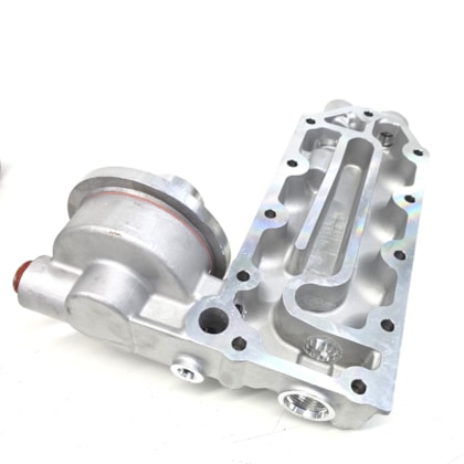 IMPORTADO | 5450366 | CABECOTE FILTRO OLEO LUBRIFICANTE FORD/VW MOTOR CUMMINS SERIE ISC/ISL (USE JUNTA 5403905)