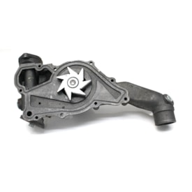 INTERNATIONAL | 1831676C92 | BOMBA DE AGUA MOTOR 7.3 V8 INTERNATIONAL DT444 - YC3Z8501AARM