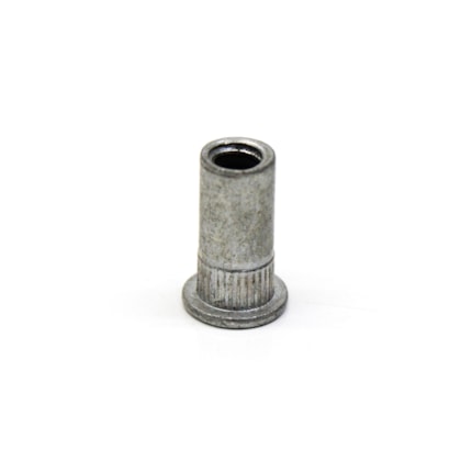INTERNATIONAL | 795633C1 | PORCA DE ACO REBITE