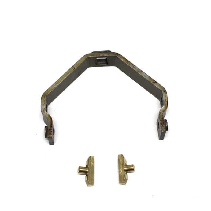 IRMA CESTARI | 132683000 | GARFO ENGATE MUDANCA 5/6 (5M/6M) VW CAMBIO ZF 6S1010BO/6AS1010BO/6AS1000TO (ENCAIXE DA PASTILHA M10) (CHAPA PAREDE GARFO 6MM)-47c32842-2248-4240-bd8d-9e3bc1728f80