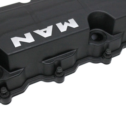 MAN LATIN AMERICA | 07W103360A | TAMPA VALVULA VW MOTOR MAN D0836 6CIL EURO 5 (COM 1 JUNTA 07W103483A E 14 PARAFUSOS 07W422405)