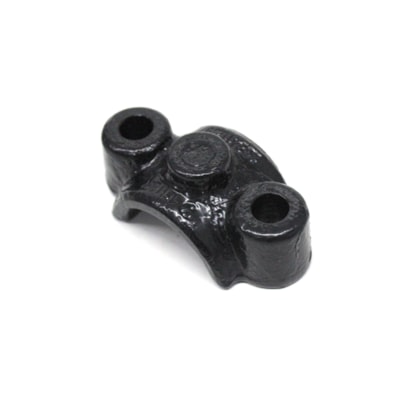 MAN LATIN AMERICA | 23B411239 | SUPORTE/ABRACADEIRA INFERIOR BUCHA BARRA ESTABILIZADORA DIANTEIRA VW NOVO DELIVERY 9170/11180/13180