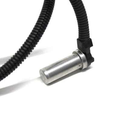 MAN LATIN AMERICA | 2R0927748A | SENSOR INDUTIVO ABS 1500MM ANGULO 90 GRAUS RODA DIANTEIRA VW DELIVERY VW MICRO ONIBUS