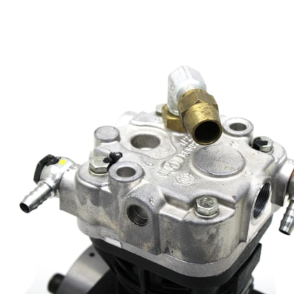 MWM | 7004044C92E | COMPRESSOR AR LK38 MICRO ONIBUS NEOSTAR MOTOR MWM MAXXFORCE 4.8 4CIL EURO5