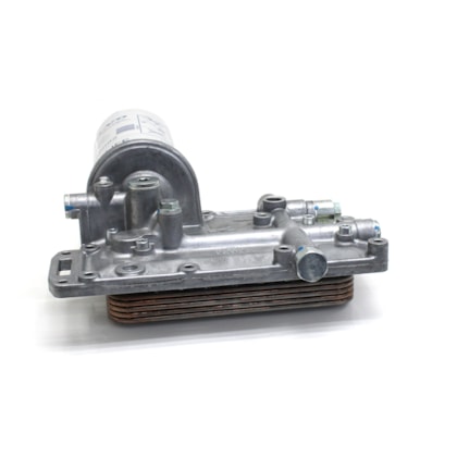 MWM | 7006657C91E | CONJUNTO CABECOTE COM FILTRO OLEO LUBRIFICANTE E RADIADOR/RESFRIADOR OLEO VOLVO VM MOTOR MWM MAXXFORCE 7.2 EURO 5