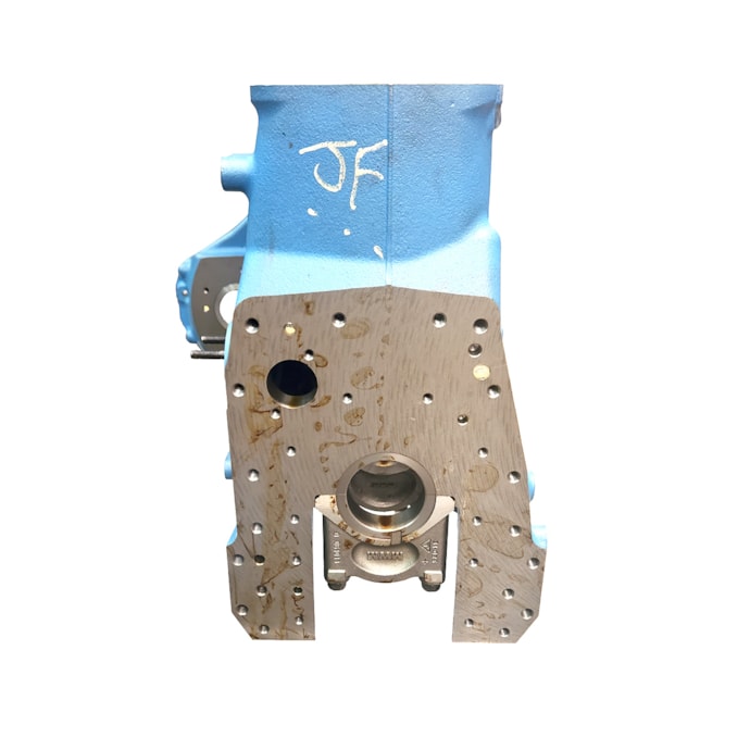 MWM | 922901100537 | BLOCO MOTOR MWM 229/3 (FIXACAO BOMBA INJETORA 4 FUROS)-486bf9a7-16e1-4c32-8a8f-b4bf014b2dd4