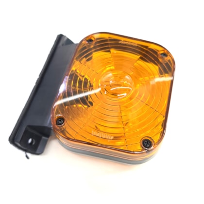 SINALSUL | 90HU13368BA | LANTERNA PISCA/SETA LATERAL LD/LE FORD CARGO (BASE INCLINADA)