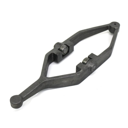 SUK PARTS | SUK497 | GARFO ACIONAMENTO EMBREAGEM FORD CARGO 816/1119 VW 9150E (COM ROLETE SUK535 + BUCHA SUK271C + BUCHA SUK270271B)