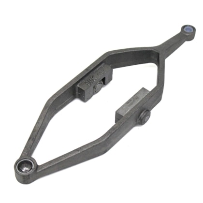 SUK PARTS | SUK497 | GARFO ACIONAMENTO EMBREAGEM FORD CARGO 816/1119 VW 9150E (COM ROLETE SUK535 + BUCHA SUK271C + BUCHA SUK270271B)