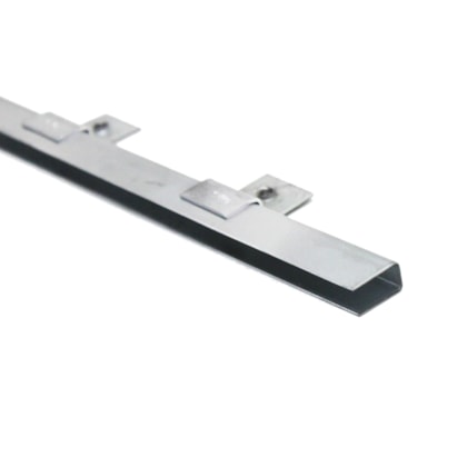 UNIVERSAL AUTOMOTIVE | 20635 | SUPORTE/TRILHO LEVANTAMENTO VIDRO PORTA LD/LE VW DELIVERY/WORKER