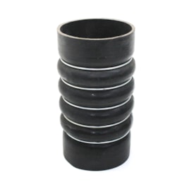 VALMAN | VMM71002 | MANGUEIRA INTERCOOLER 101X101X205MM LADO FRIO MB AXOR PRETA 5 ANEIS