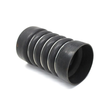 VALMAN | VMM71003 | MANGUEIRA INTERCOOLER 110X110X200MM LADO FRIO MB 1935/1941 PRETA 5 ANEIS (LADO FRIO)